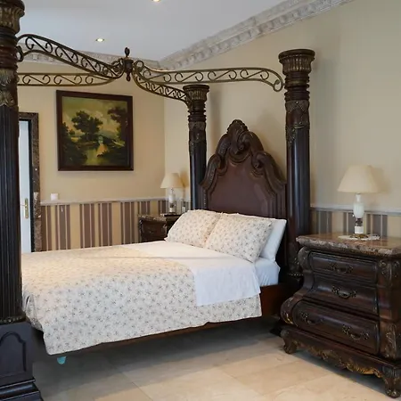 Rural Palace Apartment *