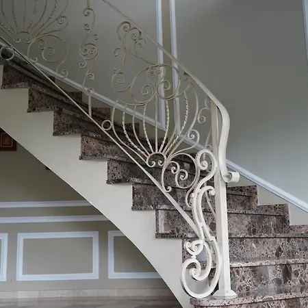 Rural Palace Apartment *