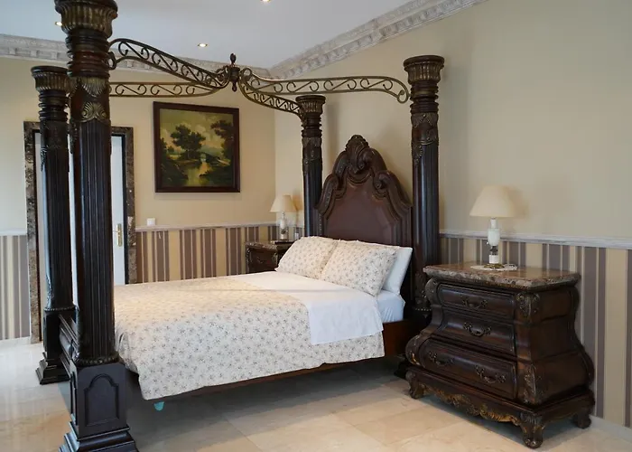 Rural Palace Apartment *